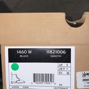 Dr. Martens 1460 boots